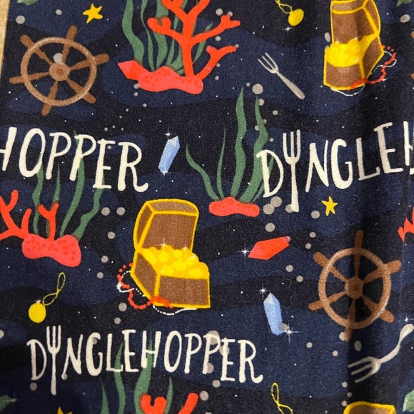 Ambrie Disney Little Mermaid Inspired Leggings - Picture 3 of 4